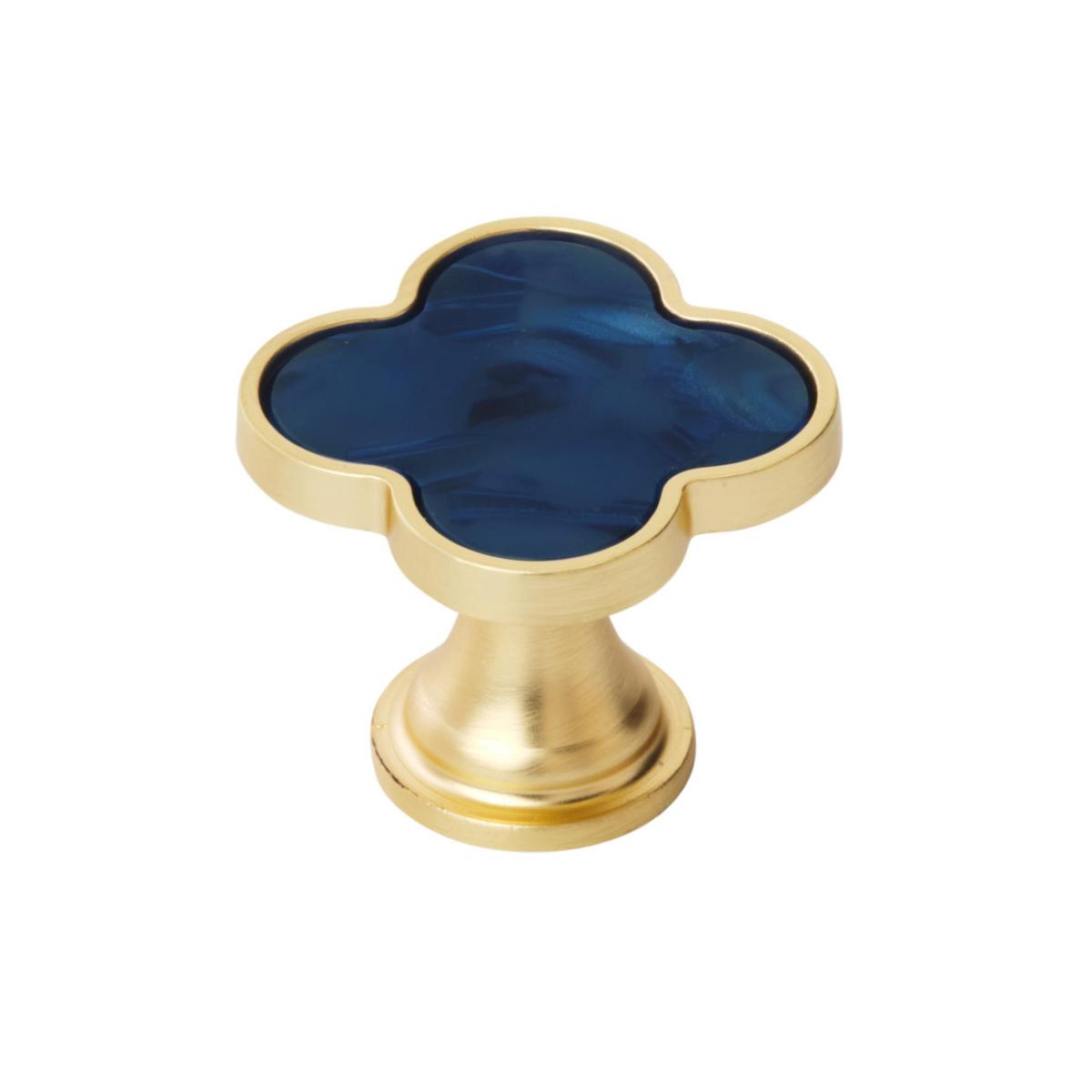 Accents Clover Knob 2-Pack